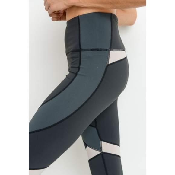 Highwaist Dragonfly Colorblock Full Leggings - Picture 4 of 5